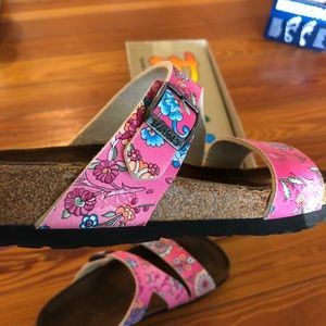 Ladies 6, Malden, “French Garden Pink” Birki’s